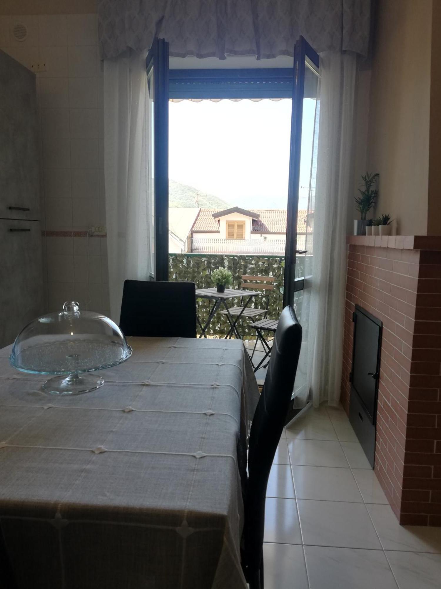 Aria Di Montagna - *